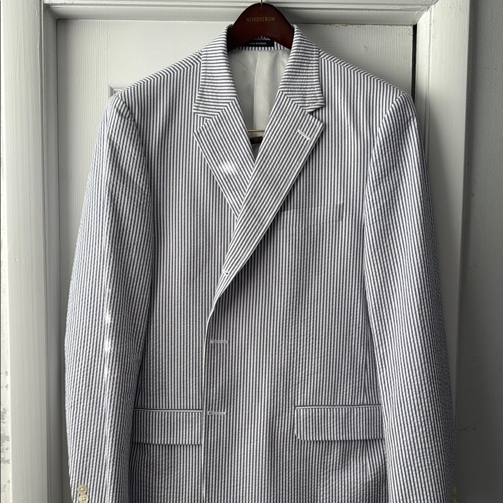Blue and White Sport Coat Modern Fit